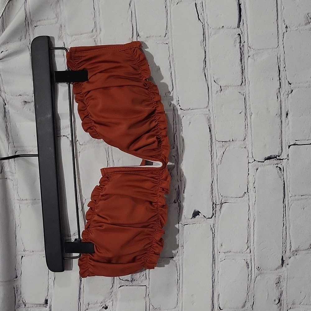 HAUTE SWIMWEAR bikini top size medium